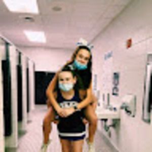 Meet your Posher, Anneliese